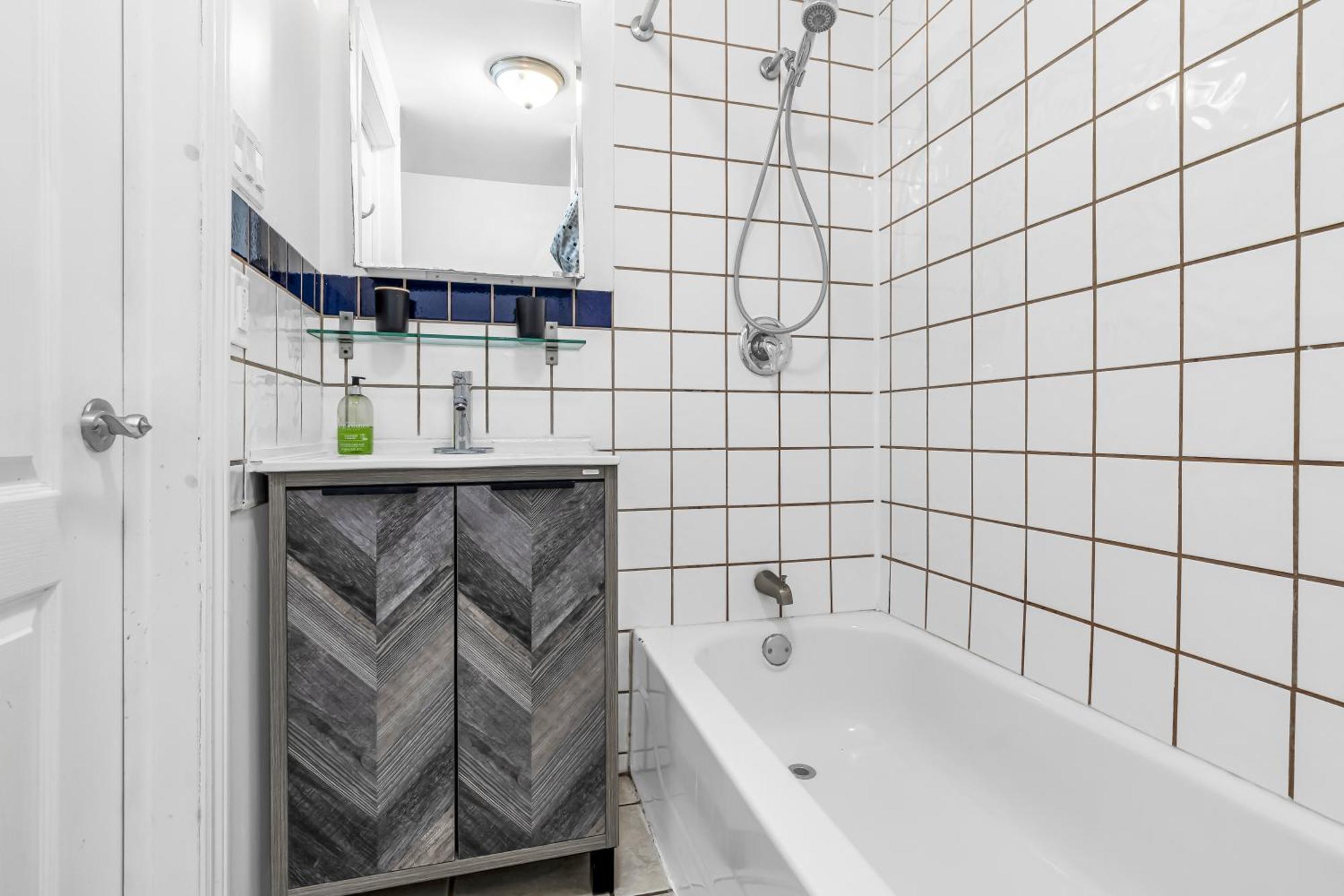 Beautiful 3-Bedrooms In Heart Of Plateau Mont-Royal Montreal Exterior photo