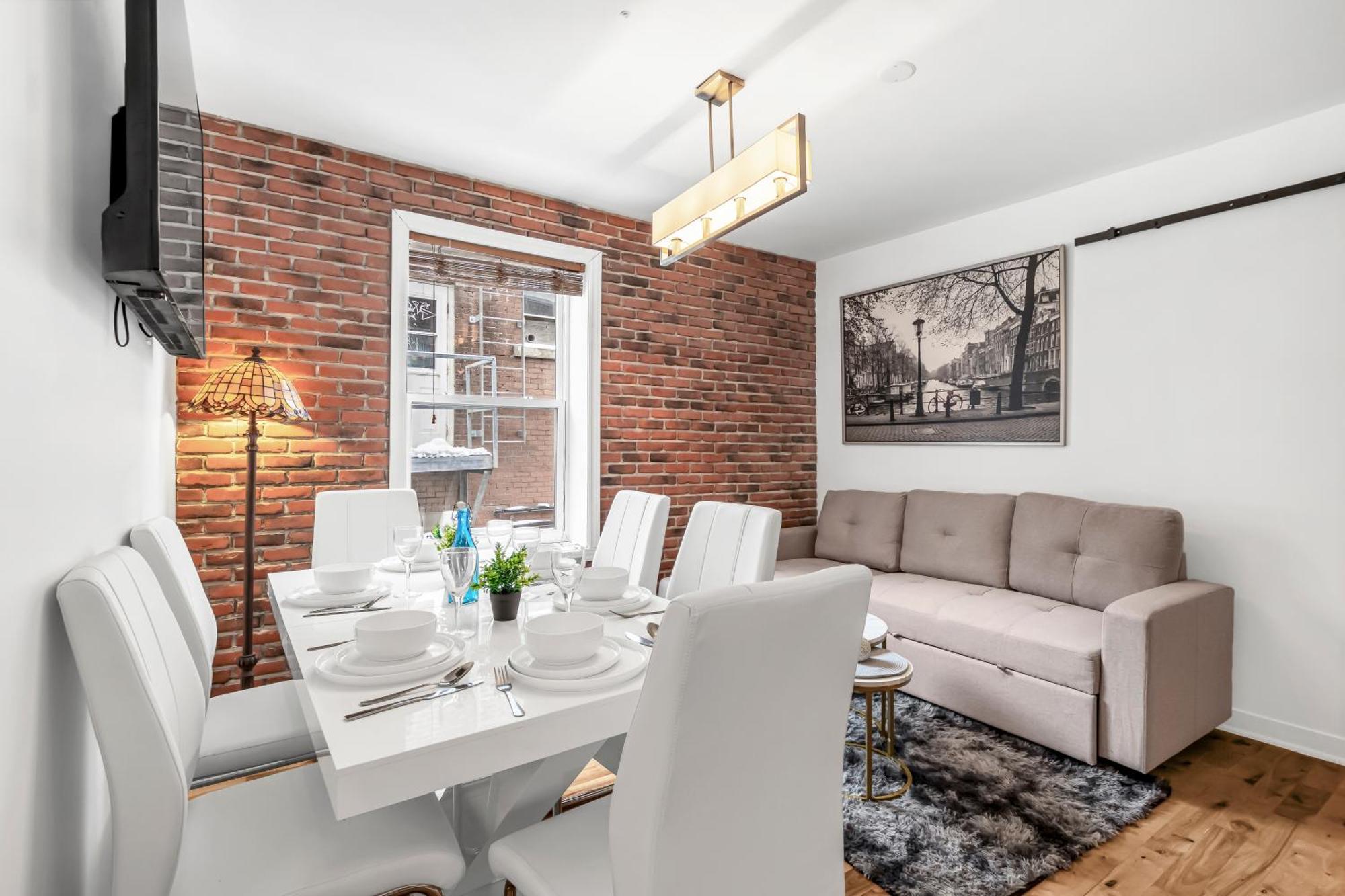Beautiful 3-Bedrooms In Heart Of Plateau Mont-Royal Montreal Exterior photo